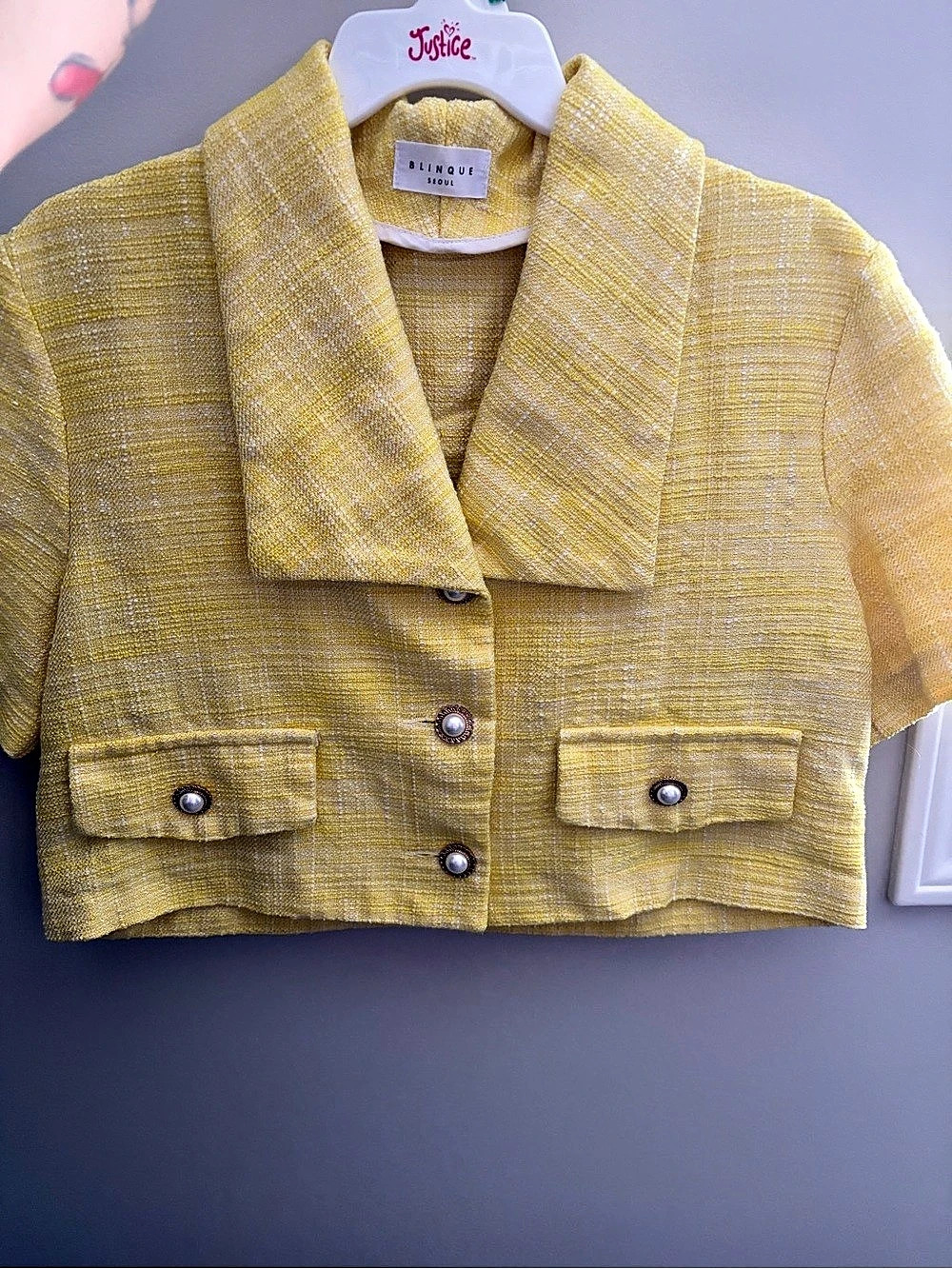 Blinque Seoul Cropped Short Sleeve Jacket in Yellow
